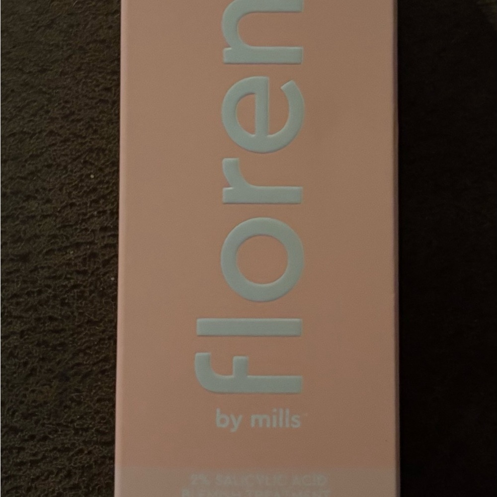 florence by mills Spot A Spot Acne Clearing Treatment Serum 150ml